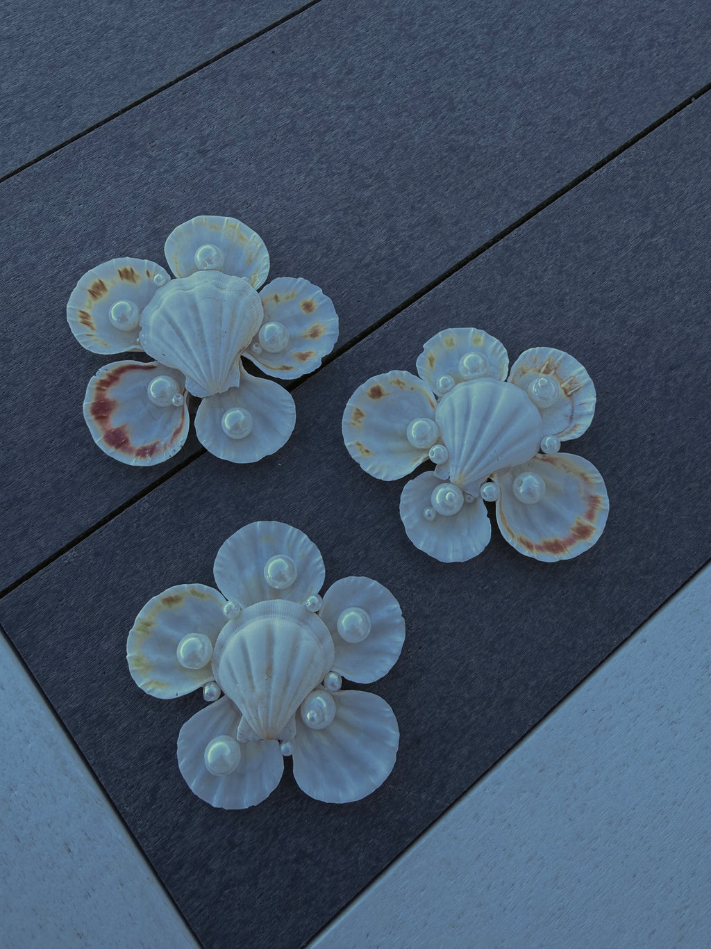 Layla Shell flower